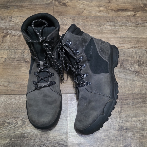 Sorel Leather WP Charcoal Lace-Up Boots Men Size 13 main image 6